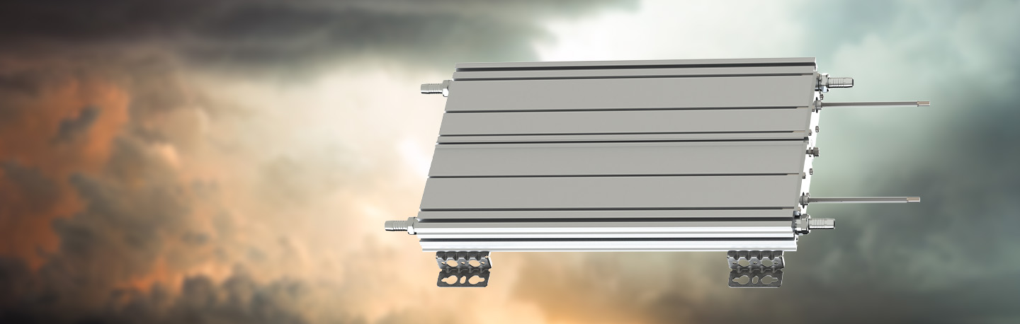 Liquid and natural air cooled power resistor